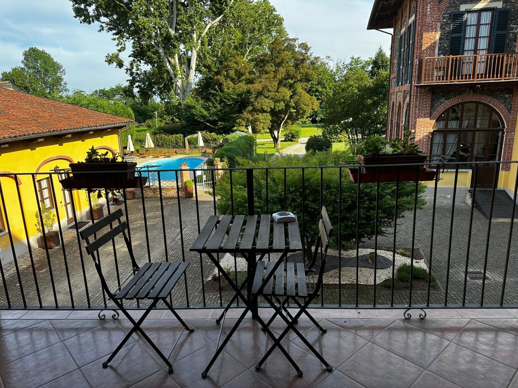 Villa Soleil Colleretto Giacosa Esterno foto